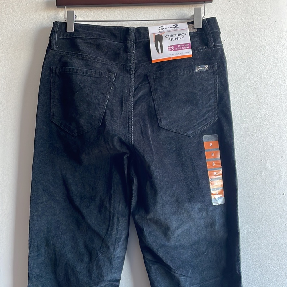 Seven7 Corduroy Skinny Size 8 NWT